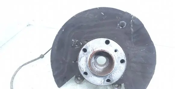 BMW X3 E83 Front wheel hub spindle knuckle 3412024