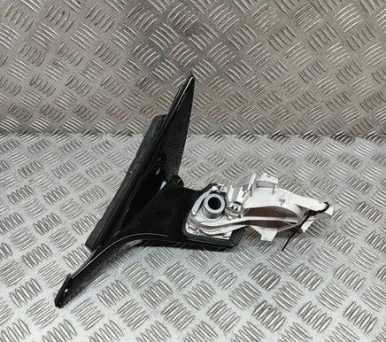 BMW 5 G60 Other body part 5A841A5
