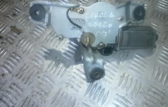Toyota Corolla E120 E130 Rear window wiper motor 8513002020