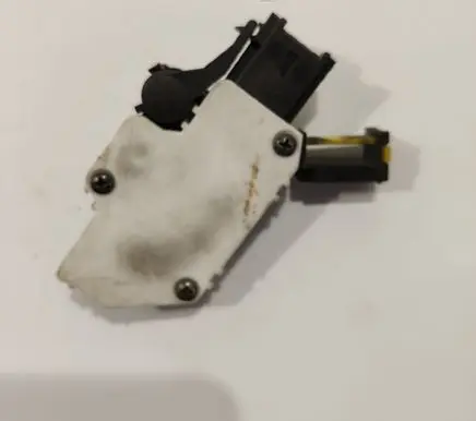 Clutch pedal sensor