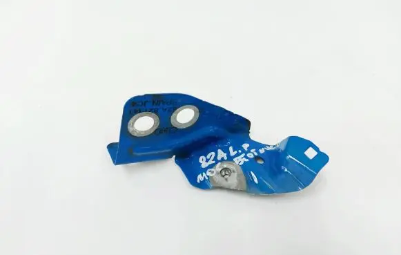 Audi A1 Fender mounting bracket 82A821141