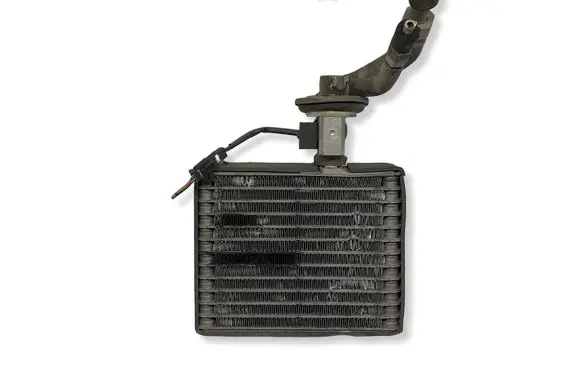 Mitsubishi Pajero Air conditioning (A/C) air dryer MR398361