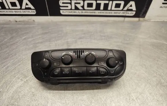 Mercedes-Benz C W203 Climate control unit A2098300085