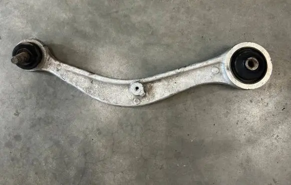 Mitsubishi Lancer X Rear control arm
