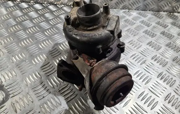 Audi A4 S4 B6 8E 8H Turbo