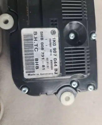 Volkswagen Touran I Climate control unit 1K0907044BJ 5HB00873181