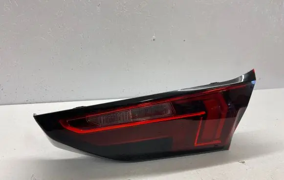 BMW 1 F70 Tailgate rear/tail lights 5A36184 LA36928Z009
