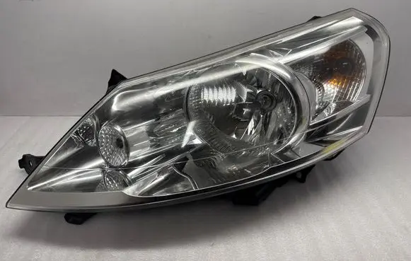 Citroen Jumpy Headlight/headlamp 89902605 1401368180
