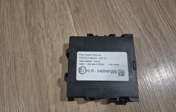 Toyota Auris E180 Parking PDC control unit/module 8934002110 10R046668 SW1630C0DE00