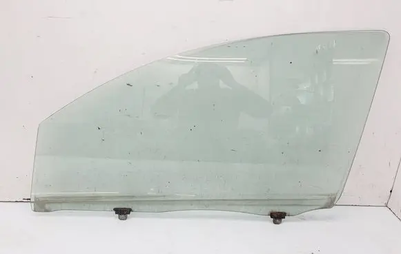 Daihatsu Sirion Front door window glass four-door DOT20 43R00122 AS2