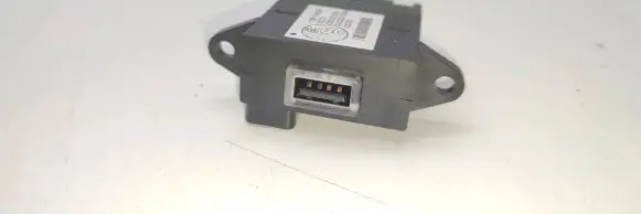 Alfa Romeo Giulia USB socket connector 156118208