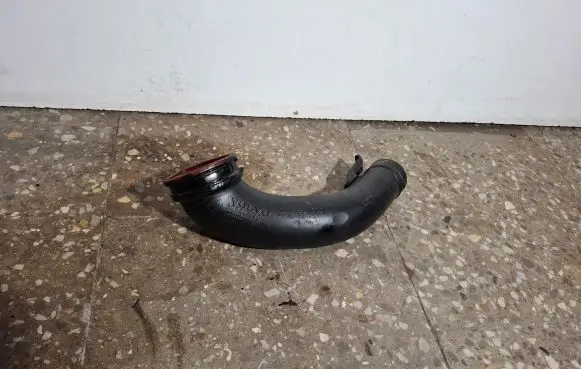 Volvo V60 Intercooler hose/pipe 30774692