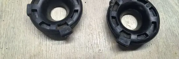 Renault Laguna II Front coil spring rubber mount 7700416162