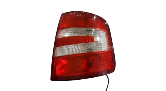 Skoda Fabia Mk1 (6Y) Rear/tail lights 6Y9945096 6Y9945112