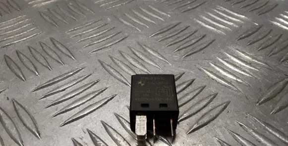 BMW 7 F01 F02 F03 F04 Other relay 61366919113 6919113