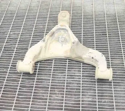 Mercedes-Benz Sprinter W901 W902 W903 W904 Front lower control arm/wishbone