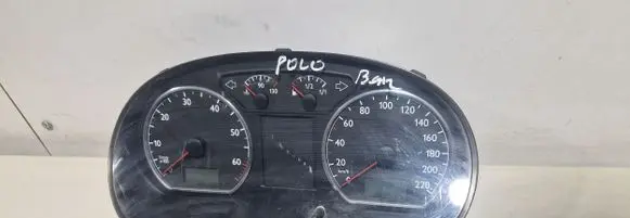 Volkswagen Polo Speedometer (instrument cluster) 6Q0920822A 88311330