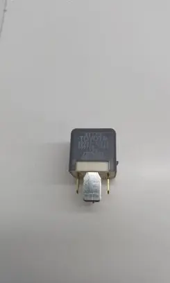Lexus GS 300 350 430 450H Other relay 9098702025 1567002540