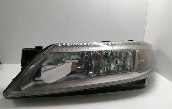 Renault Laguna II Headlight/headlamp 8200163325