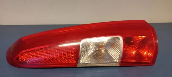 Volvo V70 Rear/tail lights 160986