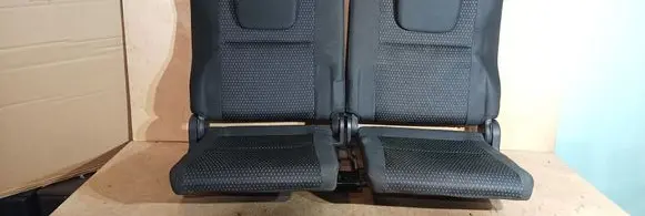 Toyota Corolla Verso AR10 Third row seats 