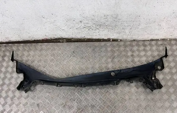 Tesla Model 3 Wiper trim 108167600G