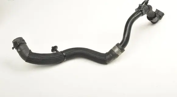 Jaguar I-Pace Engine coolant pipe/hose L9D38D204AC
