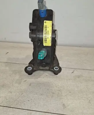 Clutch pedal