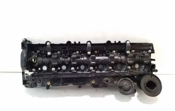 BMW X6 F16 Rocker cam cover 7823181