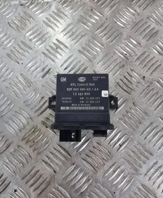 Opel Insignia A Light module LCM 13326599