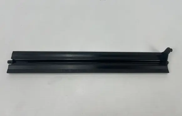 Ford Mondeo MK IV Front sill trim cover