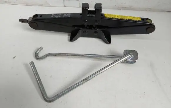 Toyota Auris 150 Lift Jack 0911105031