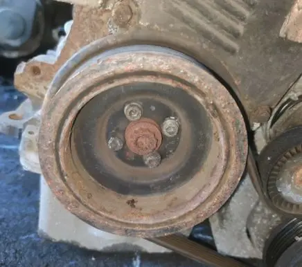 Volkswagen Polo Crankshaft pulley