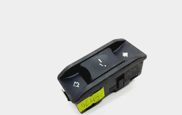 BMW 5 E60 E61 Sunroof switch 6907288