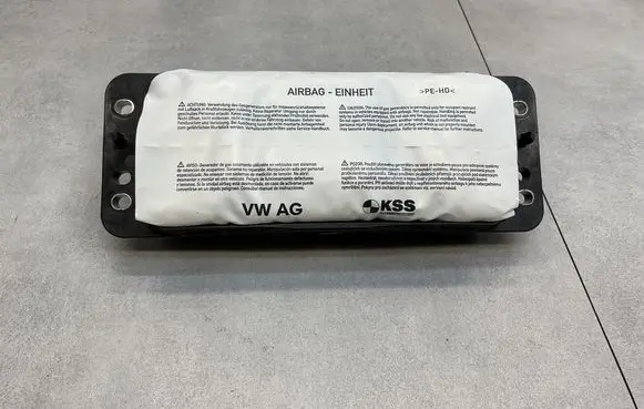 Skoda Fabia Mk3 (NJ) Passenger airbag 6V0880204
