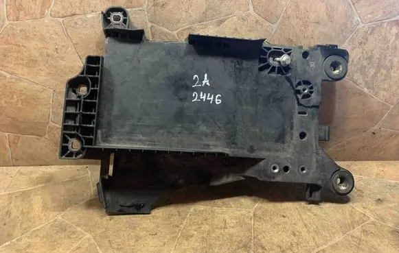 BMW 2 F46 Battery tray 9386604