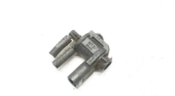 Seat Leon (1M) Valve vacuum 1J0906283