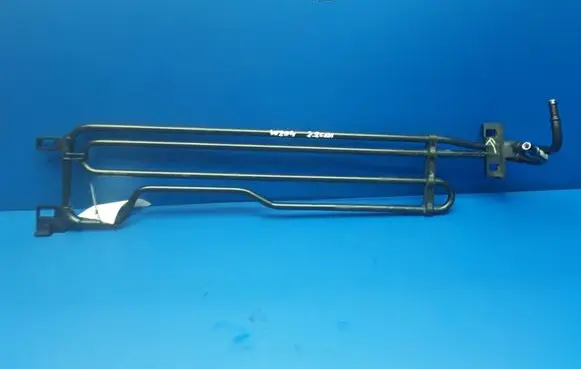 Mercedes-Benz C W204 Gearbox oil cooler pipe/hose A2044601124