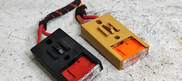 Audi A6 S6 C6 4F Fuse 8A0937530