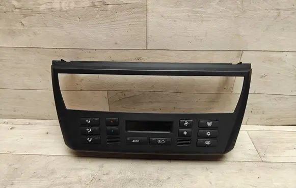 BMW X3 E83 Climate control unit 64113426630 5HB00877711