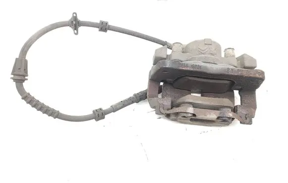 Peugeot 5008 II Front brake caliper