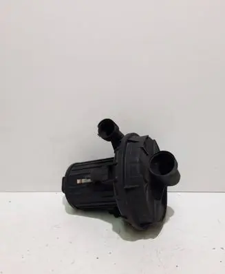 Volkswagen PASSAT B5.5 Secondary air pump 06A131333C 72293407