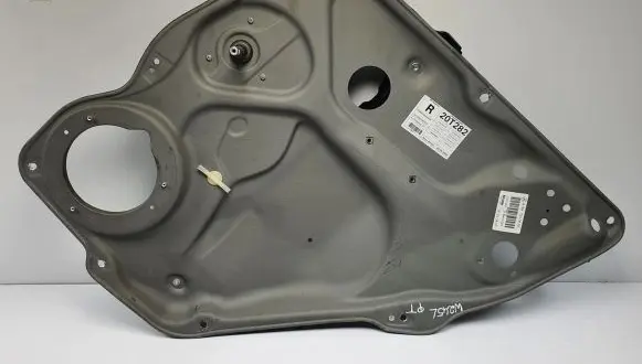 Mercedes-Benz B W245 Rear window lifting mechanism without motor