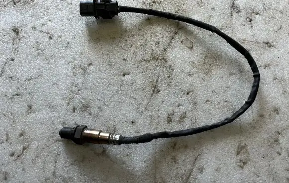 Volkswagen Golf V Lambda probe sensor 03G906262