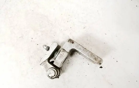 Audi A4 S4 B5 8D Rear door lower hinge 8d0833402a