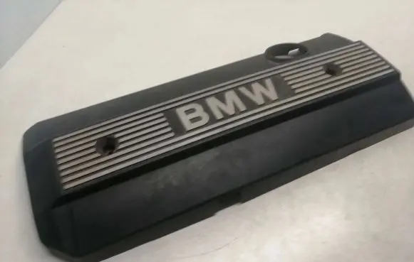 BMW 5 E39 Engine cover (trim) 1748633