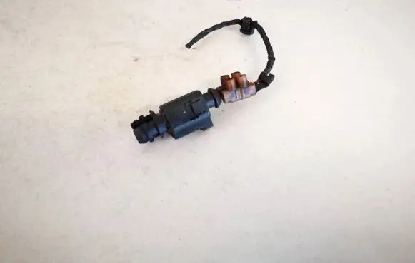 Volkswagen Golf V Interior temperature sensor