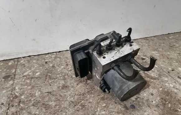 Audi A6 S6 C6 4F ABS Pump 4F0910517 4F0914517