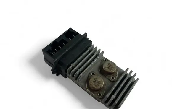 Chrysler 300M Other relay 73406302