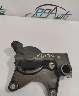 Mercedes-Benz Vito Viano W639 Oil filler cap A6420100291